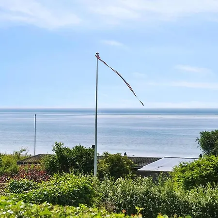 Feriehus With Fjord Views At Horsens Fjord *